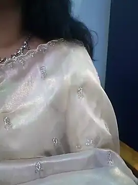 Snapshot of Zaara-Rose chatting on June 27, 5:29 pm Zaara-Rose online show from June 27, 5:29 pm
