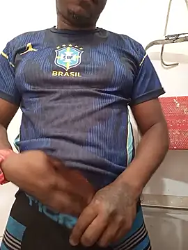 Snapshot of amantecarioca23cm chatting on July 9, 4:44 pm amantecarioca23cm online show from July 9, 4:44 pm