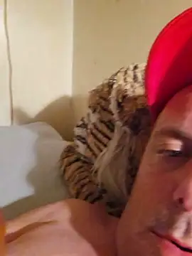heterohotguy78 online show from July 25, 9:01 pm