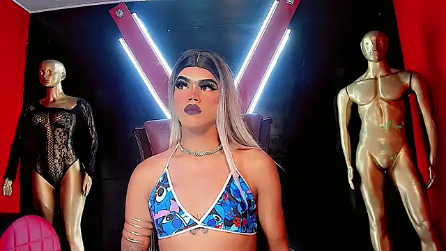brittany gomez  online show from August 4, 4:04 am