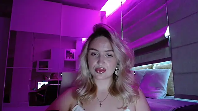 Jolenneky online show from June 21, 7:49 pm