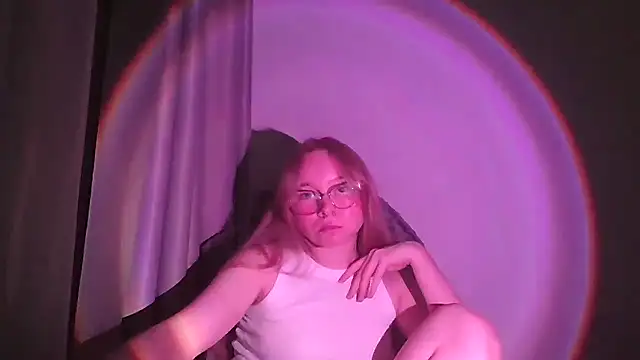 Vinelly online show from June 26, 6:56 pm