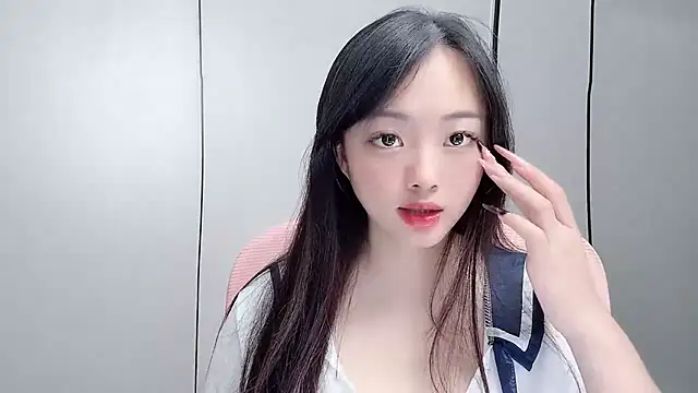 Winnie666999 online show from July 9, 3:21 am