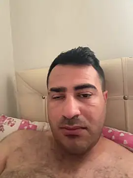 Snapshot of mceliik1587 chatting on July 19, 6:17 am mceliik1587 online show from July 19, 6:17 am