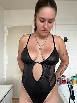 zivalcrr online show from July 3, 10:54 am