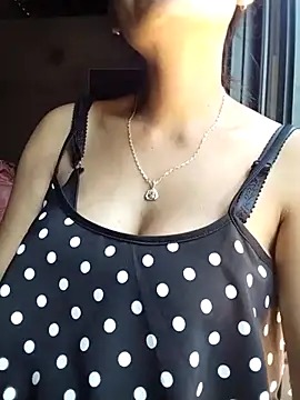 Snapshot of _Lynk_ chatting on July 21, 1:41 am Lynk online show from July 21, 1:41 am
