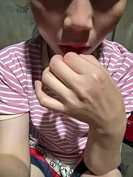 Aria Maya online show from July 30, 2:27 pm