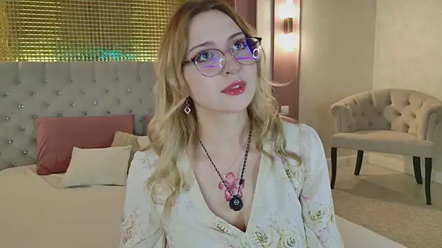 Sakurabrench online show from July 10, 4:50 am