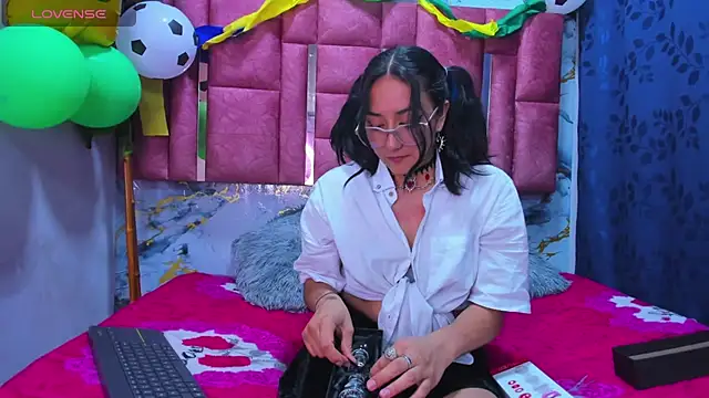 Nezukoks online show from July 21, 3:20 am