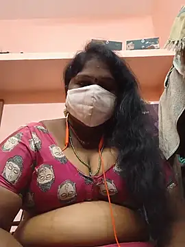 yalini1431 online show from July 25, 9:12 pm