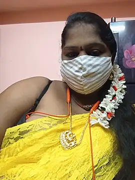 yalini1431 online show from August 7, 7:49 pm
