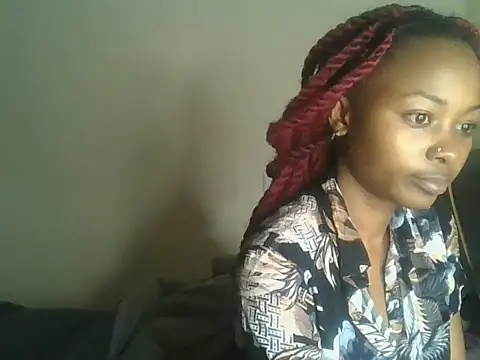 Prettyquueen online show from August 9, 7:02 am
