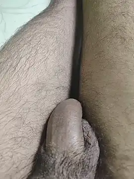 skinnyguy9696 online show from June 23, 7:39 am