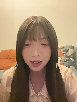 YY-1-1-1 online show from August 5, 2:09 pm