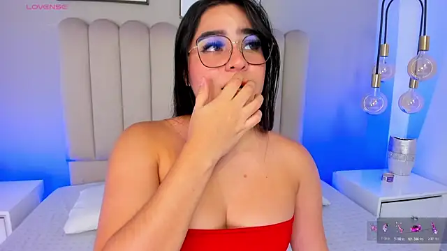MarahBaker35 online show from July 17, 12:28 am