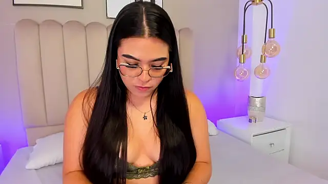MarahBaker35 online show from July 24, 12:30 am