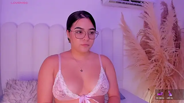 MarahBaker35 online show from July 29, 2:53 am