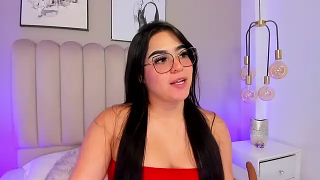 MarahBaker35 online show from August 2, 8:51 pm
