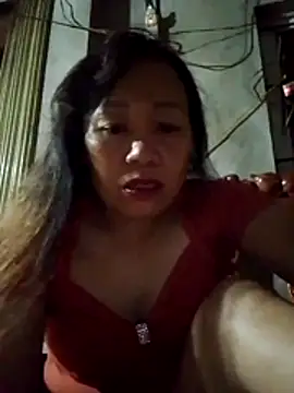 Moon squirtt online show from July 6, 1:41 pm