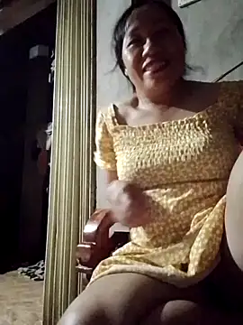 Moon squirtt online show from July 22, 1:03 pm