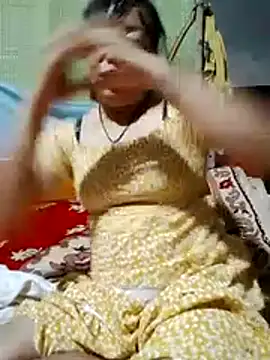 Moon squirtt online show from August 1, 2:49 pm