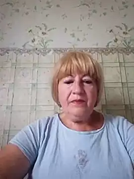 EmmaSwan555 online show from July 10, 2:41 pm