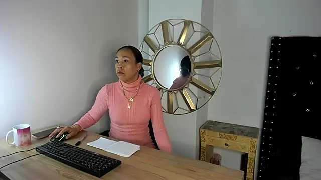 Charlot Vixen online show from July 8, 12:09 pm