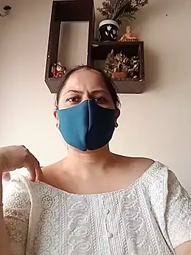 Snapshot of lustyrani chatting on June 29, 7:36 am lustyrani online show from June 29, 7:36 am