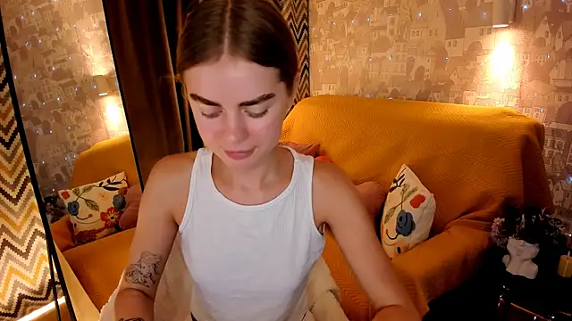 bubbleslina online show from June 29, 10:15 am