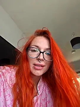 boodemblue online show from July 9, 10:19 am