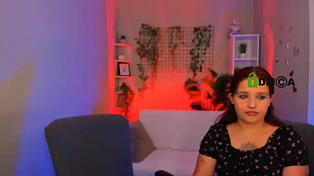 juliet roseee online show from July 10, 1:03 pm