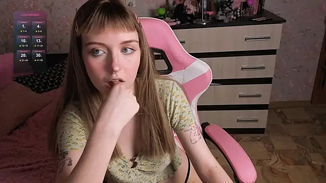 margo pink online show from July 9, 10:47 pm