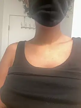 slimthickshawtie online show from July 13, 1:08 am