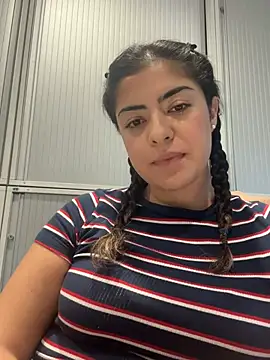 Aylin Sugar online show from July 2, 2:56 pm