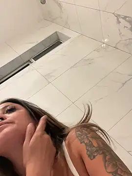 Beelovee98 online show from July 22, 4:26 am