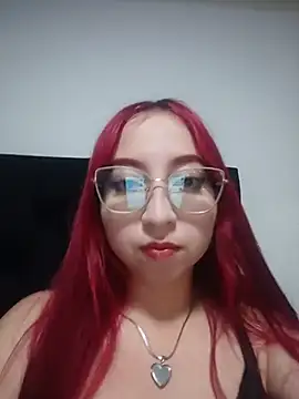 jennifer 19  online show from July 3, 3:57 am