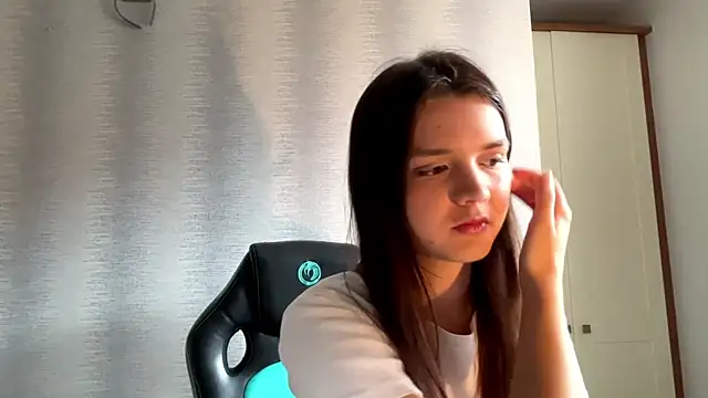 dewnap online show from July 3, 12:22 pm
