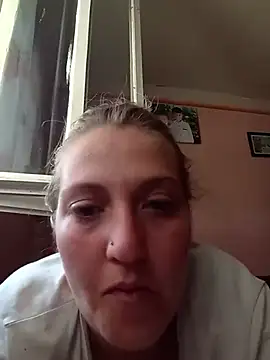 Blondasexy29 online show from July 2, 12:33 pm