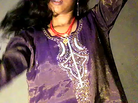 Palak 0007 online show from July 7, 8:35 pm