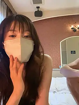 mina-0814-jpn online show from July 10, 10:18 am