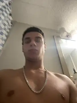 Snapshot of jxnrry77 chatting on July 13, 2:20 pm jxnrry77 online show from July 13, 2:20 pm