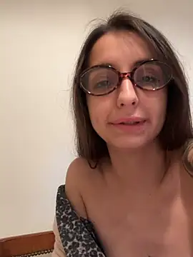 AmeliContreras online show from July 7, 11:09 pm