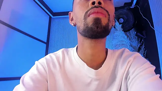 Tyler 204 online show from July 9, 12:09 pm