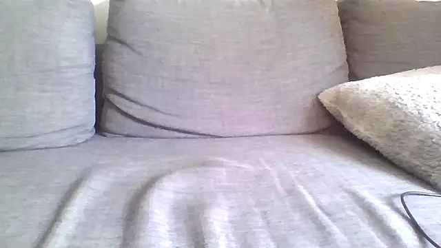 Snapshot of Frenchcumxxx chatting on July 7, 4:44 pm Frenchcumxxx online show from July 7, 4:44 pm