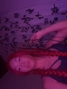 ElizElara online show from July 9, 11:53 pm