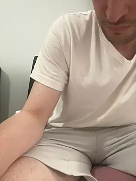 Emreq00 online show from July 12, 2:19 pm