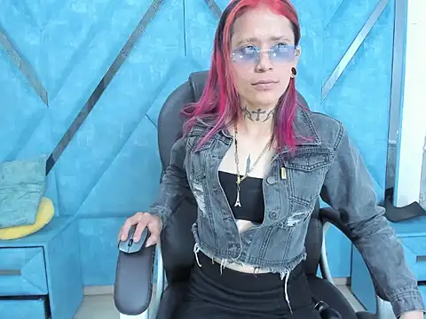Rousse Sg online show from July 7, 9:19 pm