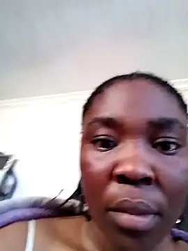 Snapshot of KellyMarcy chatting on July 10, 7:34 am KellyMarcy online show from July 10, 7:34 am