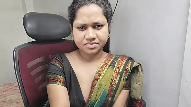 SAmirahha Bano86 online show from July 10, 12:15 am