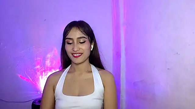 LoidaLoyd online show from July 12, 9:11 am